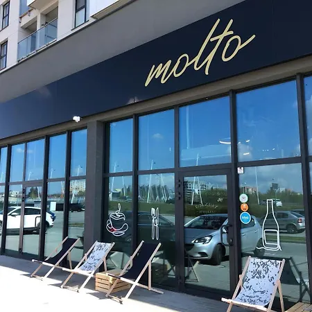 Gold Capital Towers Apartment