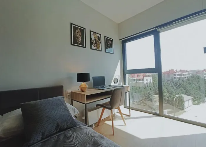 Gold Capital Towers *